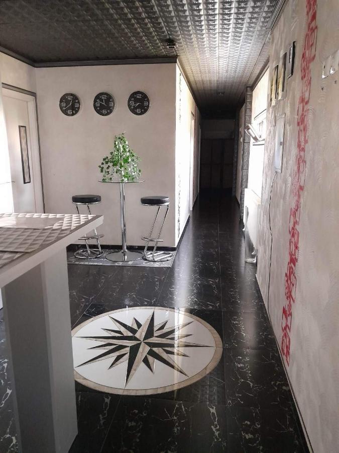 Chiajna Militari Residence Hotel מראה חיצוני תמונה